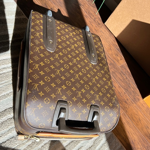 Louis Vuitton Pegase 55 suitcase carry-on - Picture 6 of 15